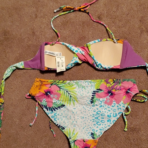 Aeropostale - Picture 4 of 4